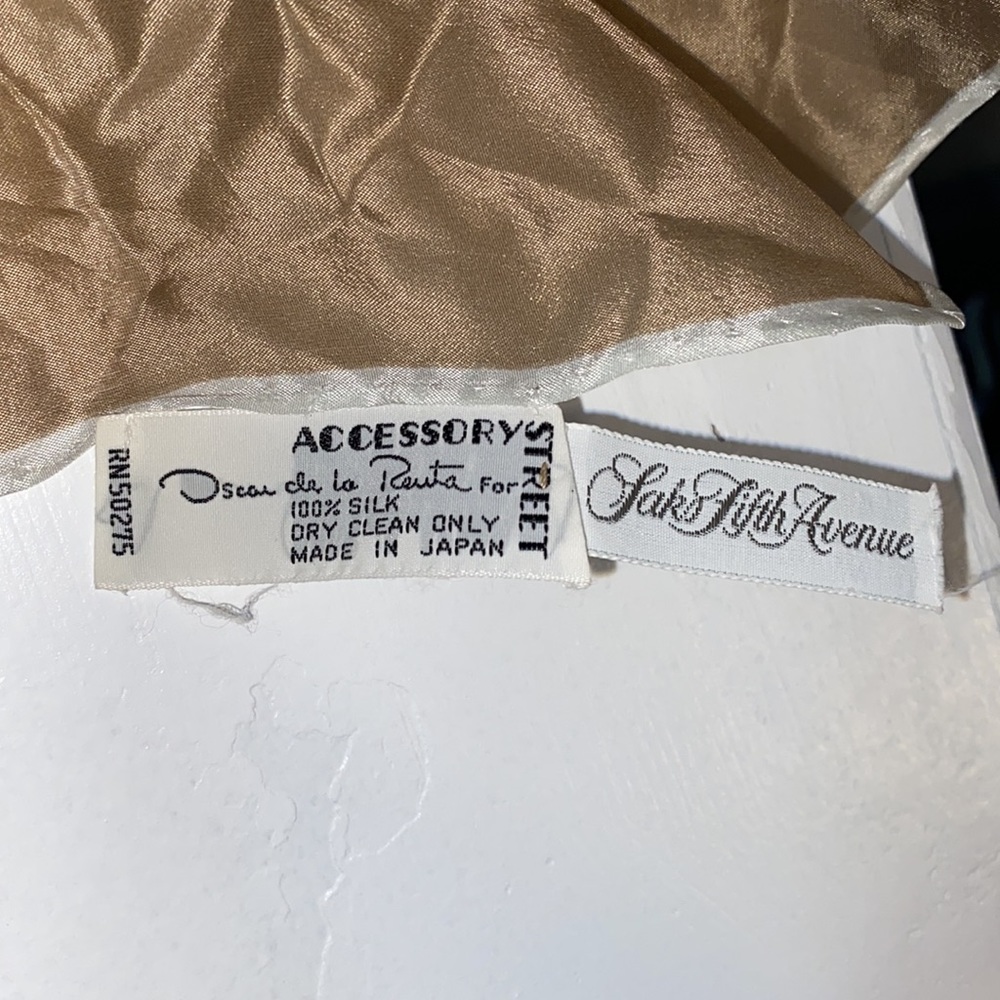 Vintage silk scarf - Picture 3 of 5